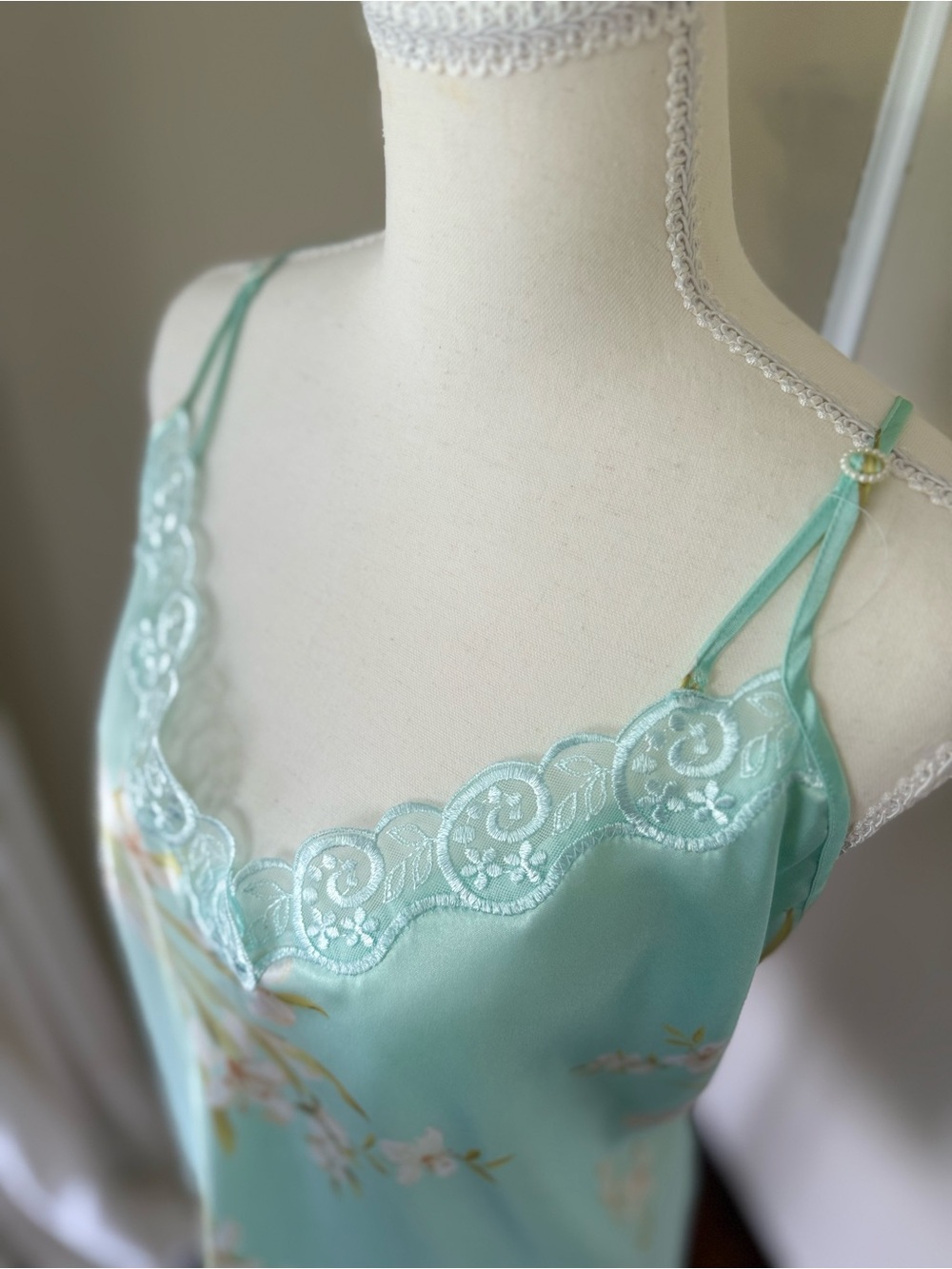 Vintage chemise robe set Mint Floral Satin Robe & Chemise Set Lace Trim Plus Siz - Picture 8 of 11
